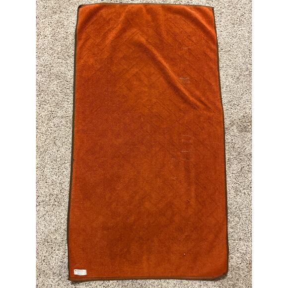 JCPenney Bath Towel Rust Tan Geometric Zig Zag Design Vintage Prop - Picture 6 of 7